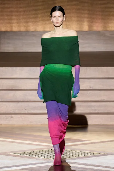 Look 39